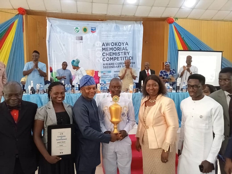 Akpeti wins 2019 best Chemistry student in Delta