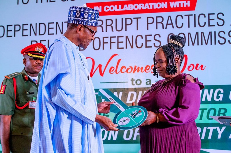 Woman who returned millions of naira forgotten in Airport toilet, receives ICPC Integrity Award