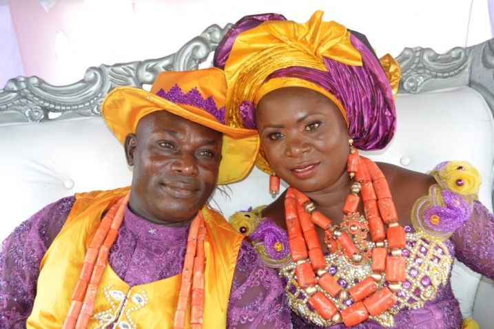 Otokutu agog as Warri South LEA Secretary, Wilson Omor pays wife’s Bride Price