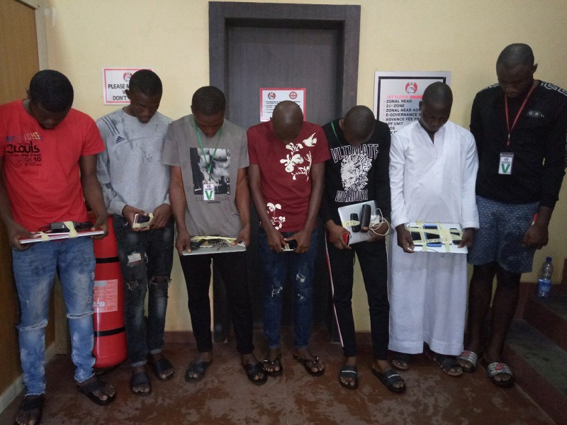Five Poly Students, 12 others, arrested by EFCC for internet fraud