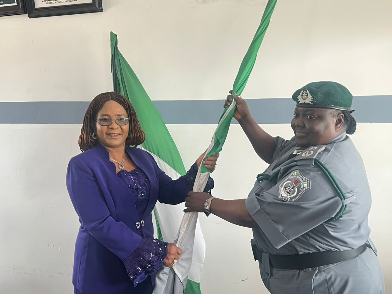 Change of Baton At Enugu /Anambra/Ebonyi Customs Area Command as Comptroller FA Bodunde Takes Over from Compt. Comfort Ukpanah (Retd)