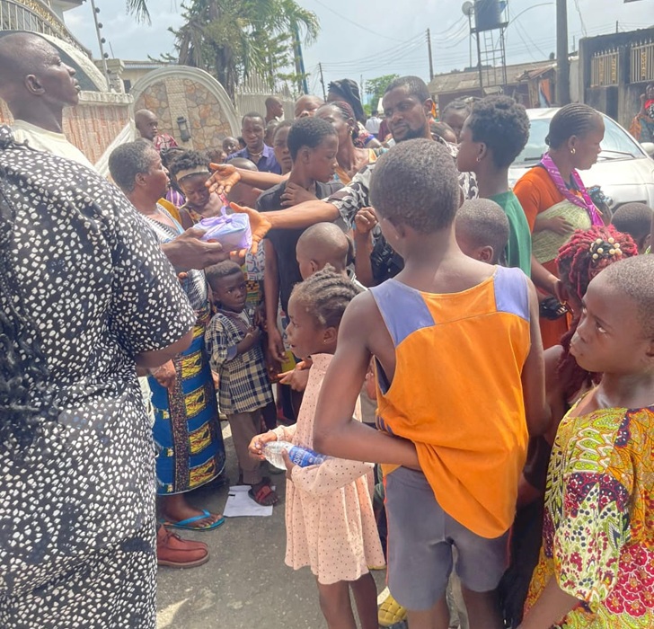 Christmas begins early in Delta as Foundation provides refreshment for over 3,000 at Shiloh