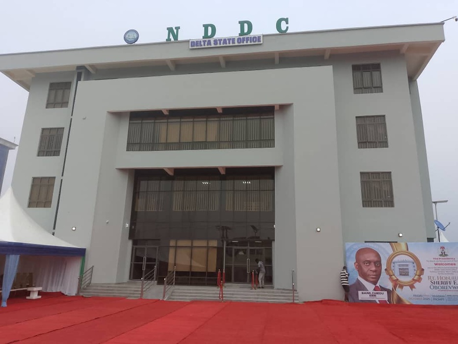 Omadino/Escravos Road project takes centre stage as Oborevwori, Minister pledge commitment