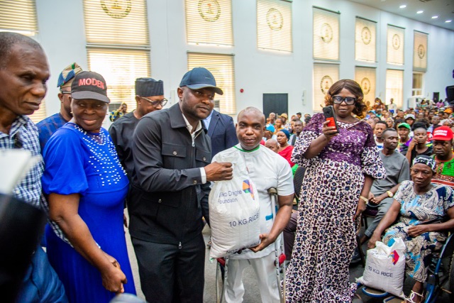 EDO GOV URGES WEALTHY NIGERIANS TO EMULATE DANGOTE NATIONAL FOOD PALLIATIVE GESTURE