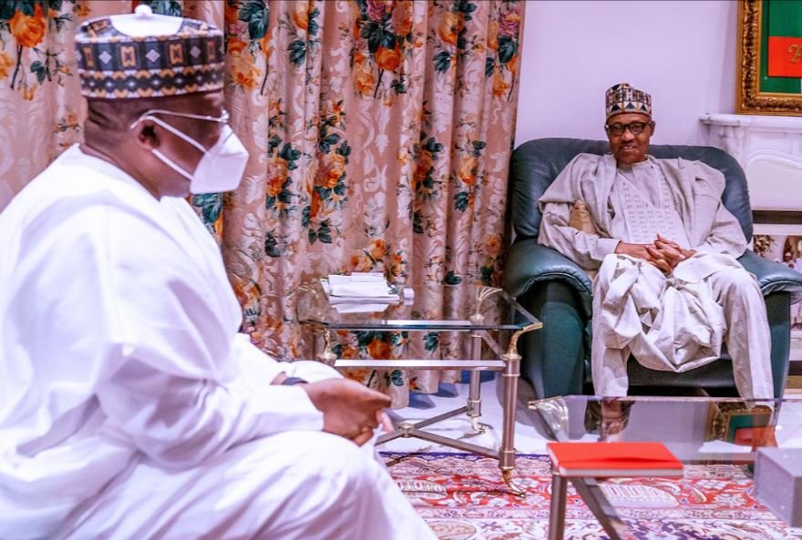 Buhari meets Lawan over APC crisis