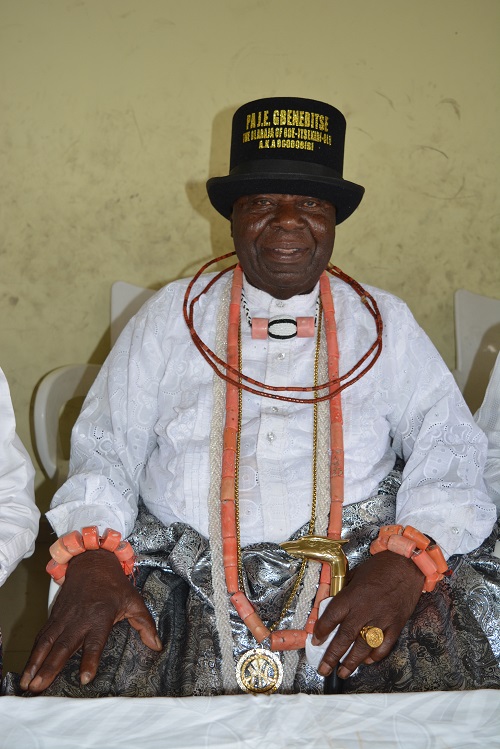 Gbenebitse presented as new Olare-Aja of Itsekiri ancestral community
