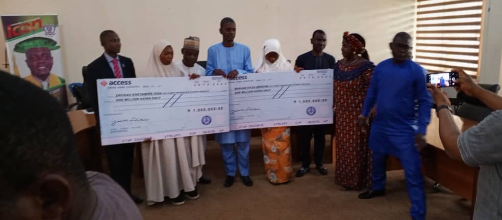 FUL Presents N1m Cheque Each to two Best Graduating Students