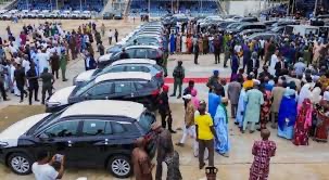 Governor presents 11 cars to Judges