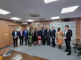 AfDB, World Bank executive directors, explore deeper collaboration