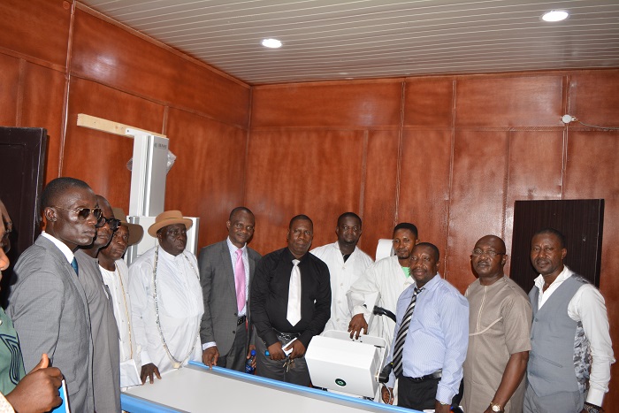 NNPC/Chevron JV donates X-ray Machine to General Hospital, Koko