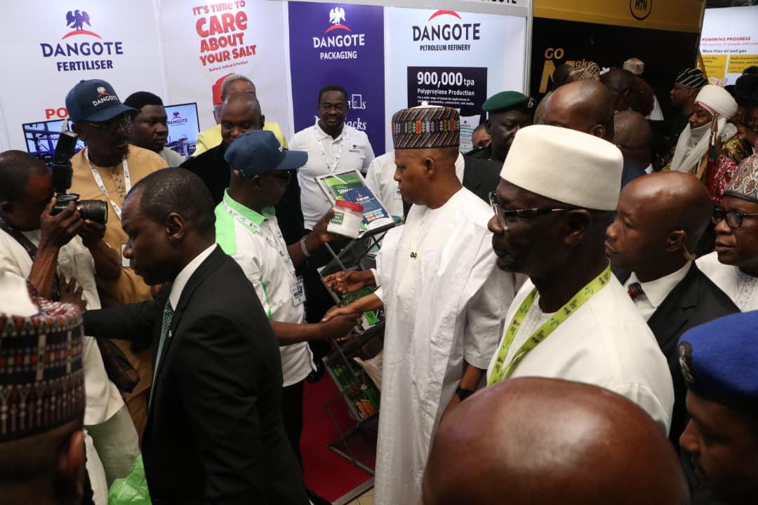 Dangote: FG says Nigeria is greater than PENGASSAN