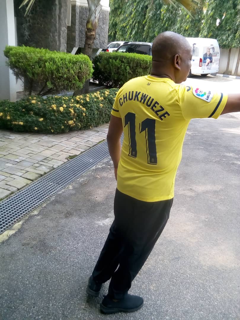 Orji Kalu flaunts Villarreal jersey gifted him by Chukwueze