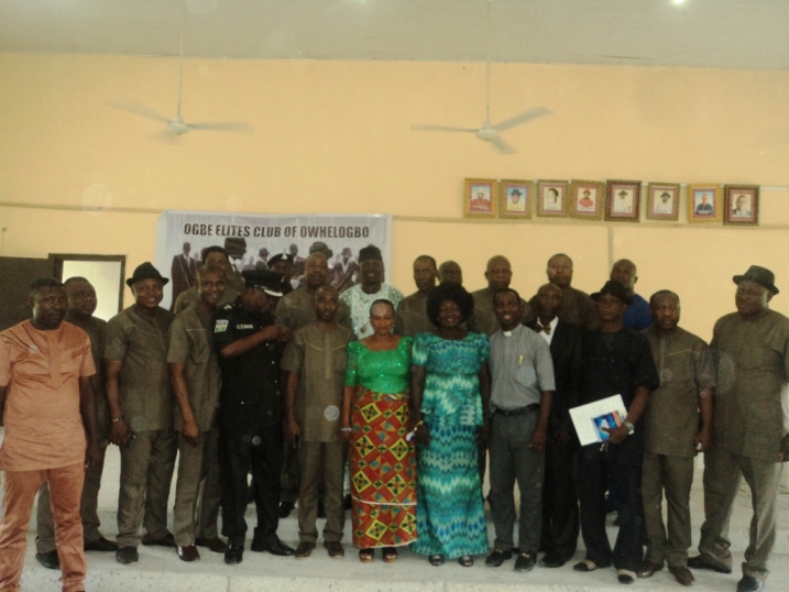 Ogbe Elites Club holds sensitization seminar for youths
