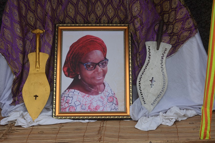 Prominent Warri Chiefs, APC and PDP leaders, honour Tenumah’s invite as she inters her late mother, Ruth Oweibia
