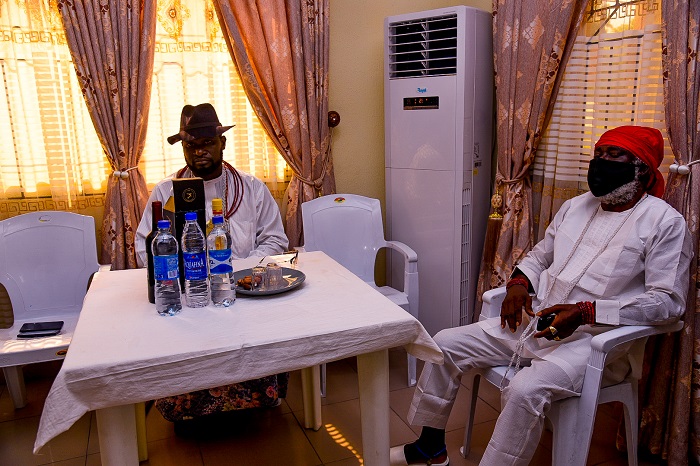 Emami condoles with Olaja - Orori of Ugborodo over brother’s demise, jaw-jaw on way forward for Ugborodo