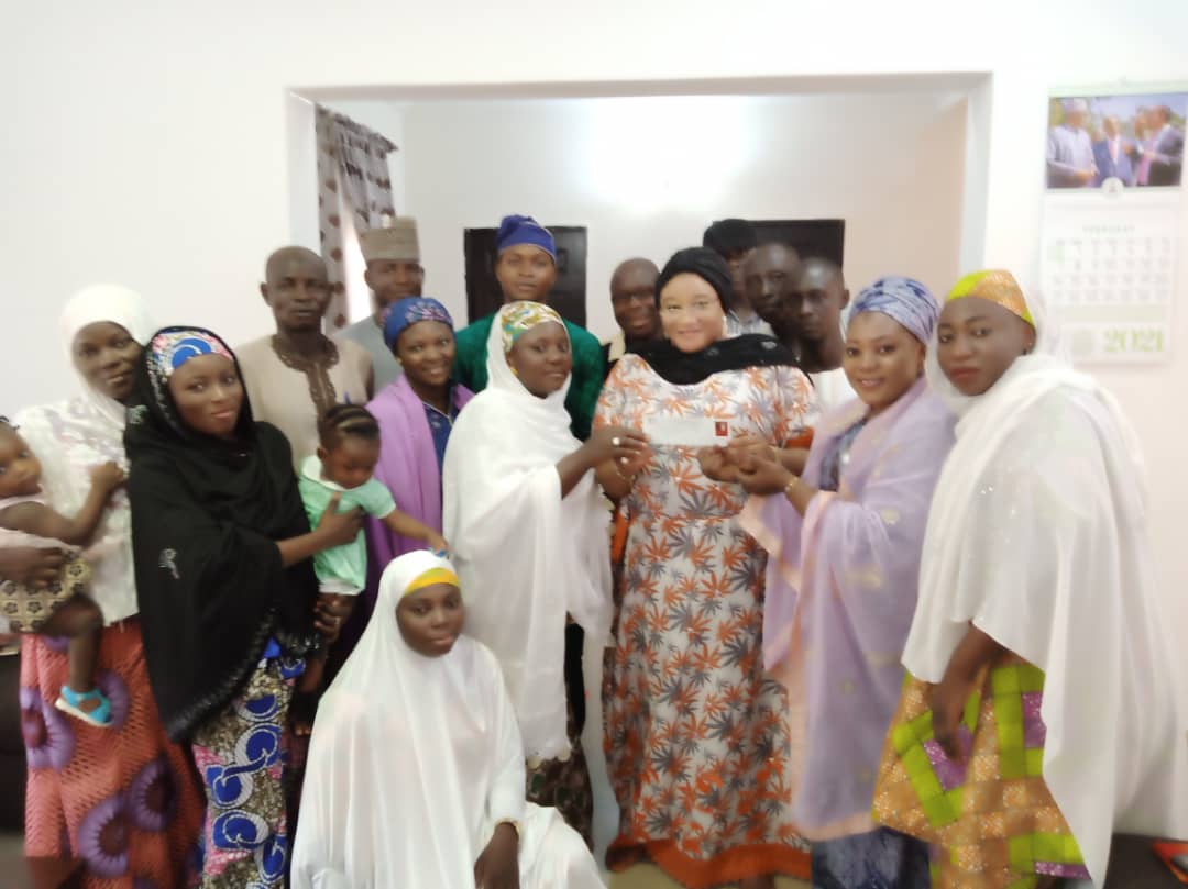Kogi Women Commissioner drums support for APC, revalidates party membership