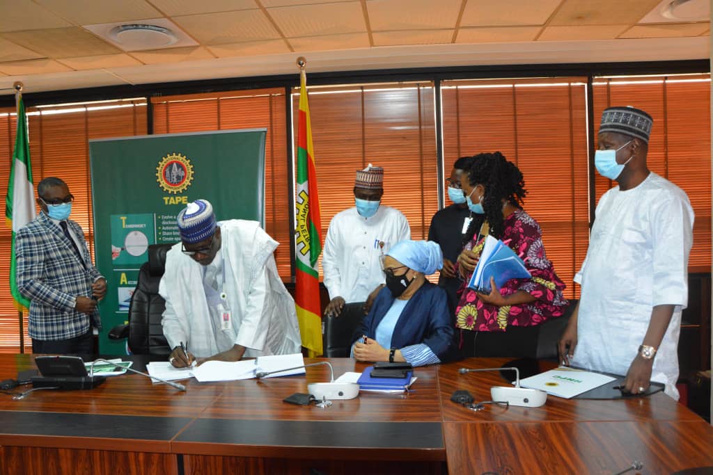 OML 143: NNPC, SEEPCO Sign Gas Development Deal