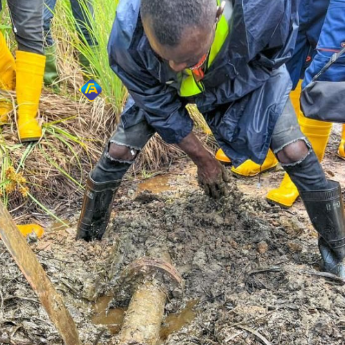 Crude Oil Theft: Firm unearths 6-inch pipe used to tap SPDC Pipeline