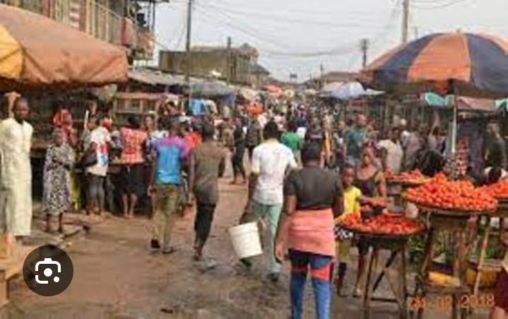 Warri: Shop owners in Pessu Market get 14 - day  ultimatum to utilize their shops or face forfeiture