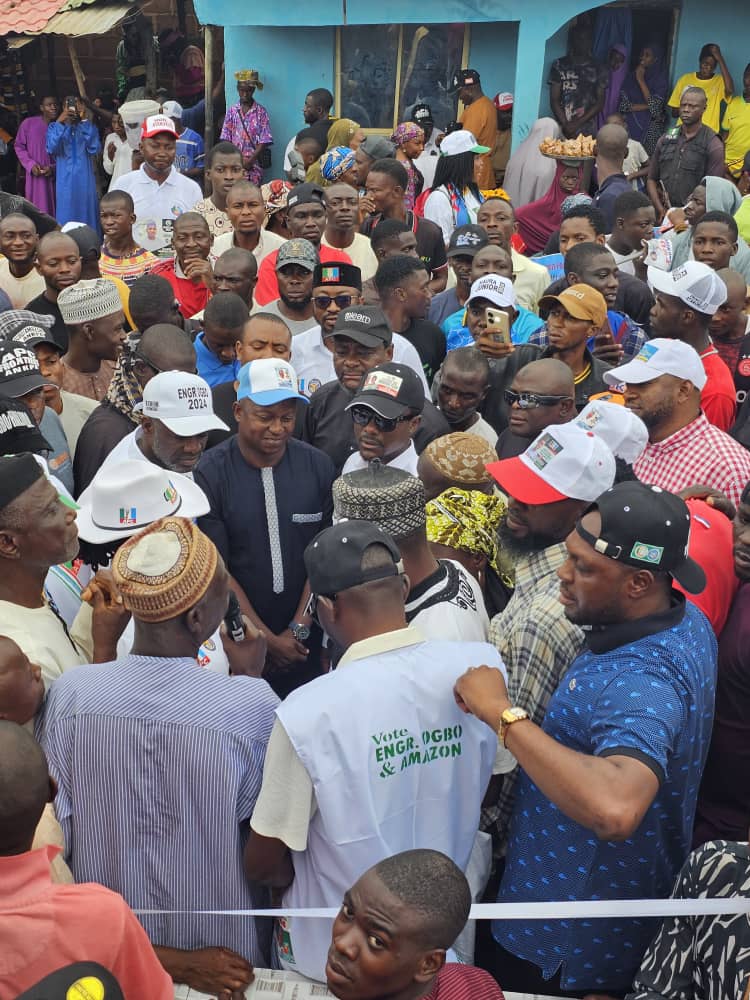 Ankpa Lawmaker Akus Commissions motorized borehole for Constituents