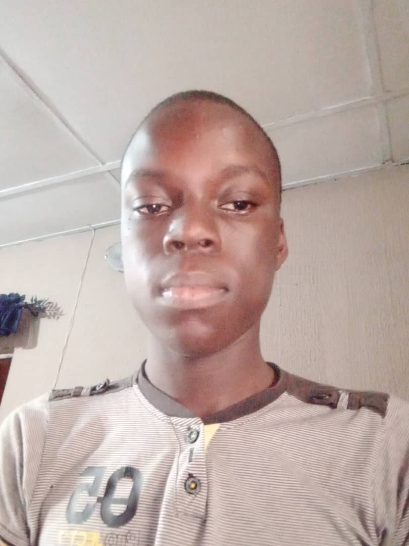 Fresh Angle columnist, Oritsemeyiwa  Ebule smashes UTME, scores 334