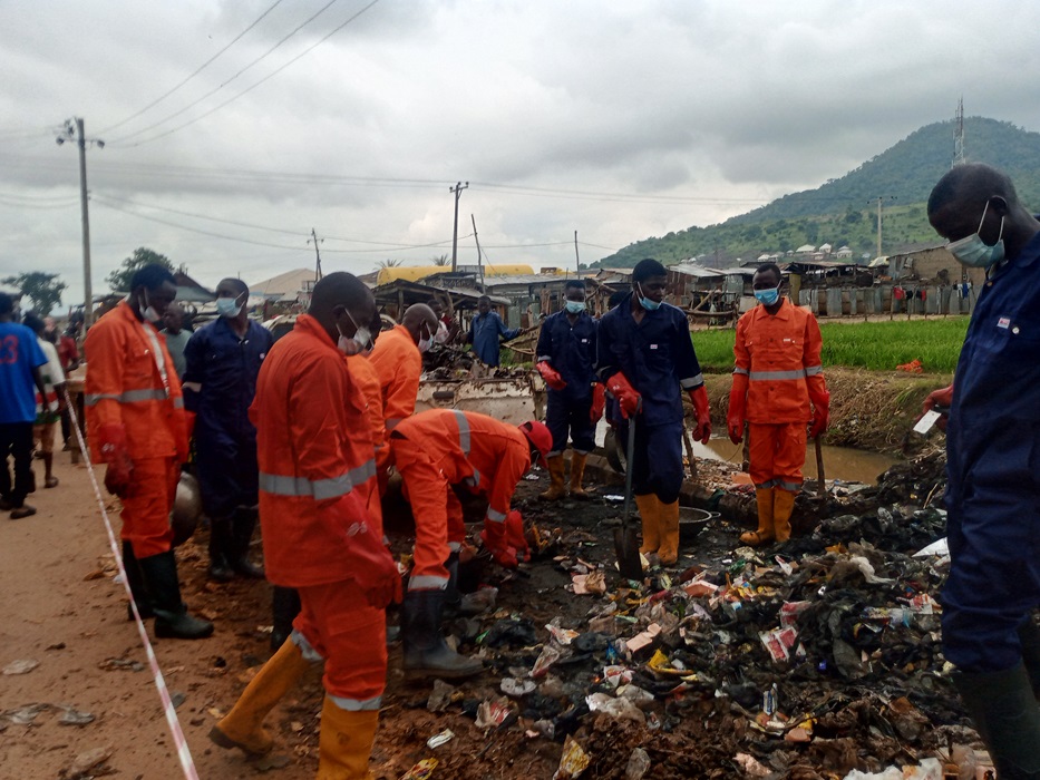 Flooding: CEWAAC begins evacuation of refuse in Sarkin-noma