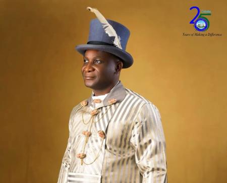 Ogbuku Emerges Ayakoro Paramount Ruler, Pledges Peace and Development